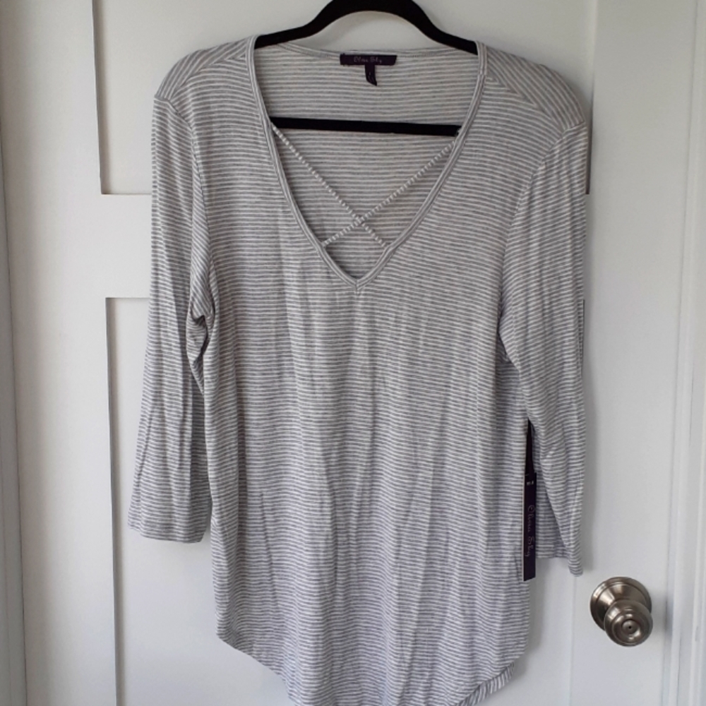 NWT Olivia Sky striped top size large